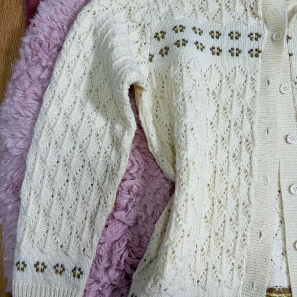Vintage cream cuddle knits 100% acrylic knit cardigan sweater - Picture 4 of 6